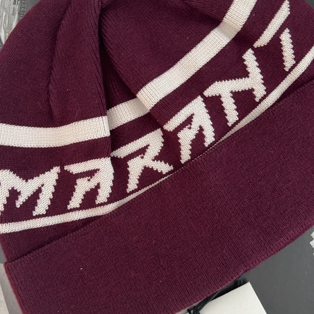 Isabel Marant burgundy beanie - Picture 5 of 6